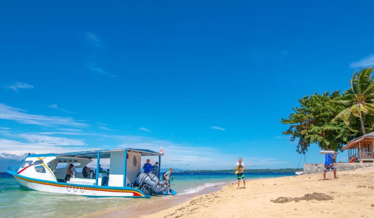 奥荣酒店 Siladen Island 外观 照片